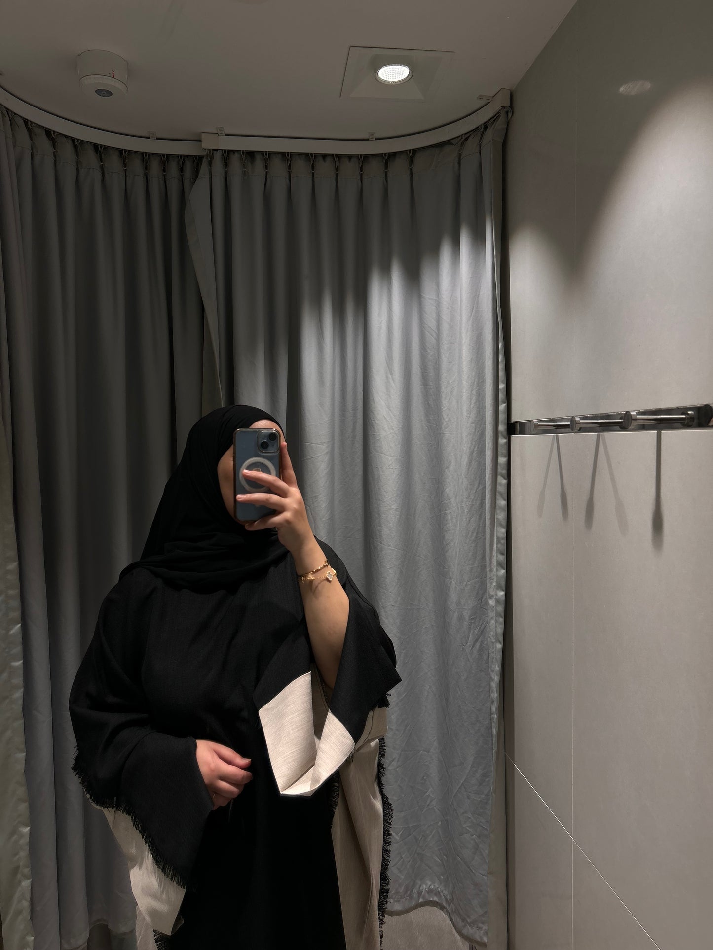 Ensemble Abaya + hijab NARIMEN - NOIR & BEIGE